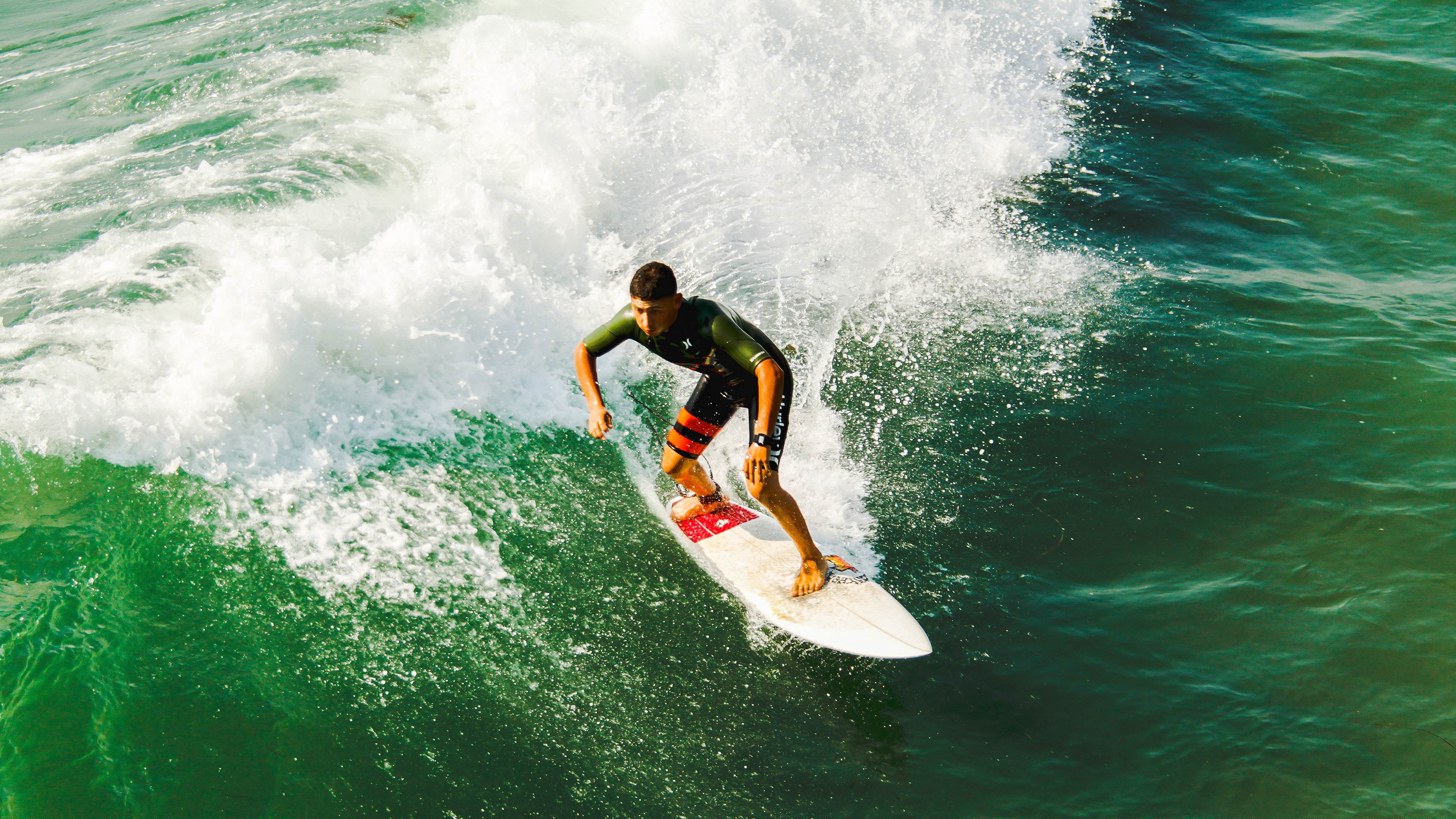 中超联赛收官在即，各队积分悬殊分出胜负